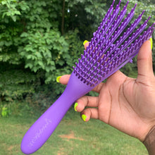 Load image into Gallery viewer, Detangling Brush